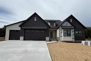 414 Flowerwood Dr, Holland, MI 49424 - Photo 1