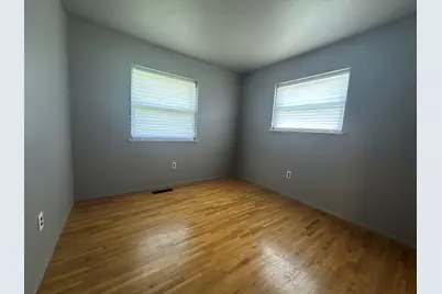 9856 Van Buren Street, Belleville, MI 48111 - Photo 21