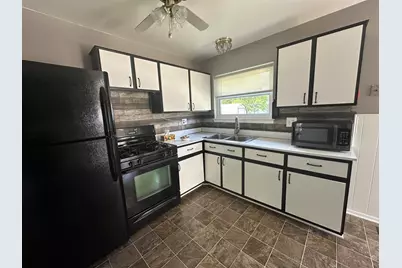 9856 Van Buren Street, Belleville, MI 48111 - Photo 7