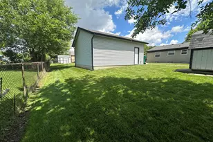 9856 Van Buren St, Belleville, MI 48111 - Photo 61