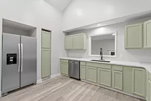 1632 W Lakewood Blvd, Holland, MI 49424 - Photo 15