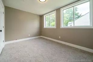 700 Oak Ave, Muskegon, MI 49442 - Photo 15