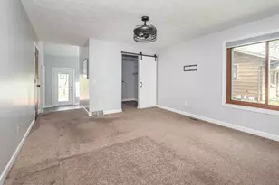 9434 Oakview Dr, Portage, MI 49024 - Photo 19