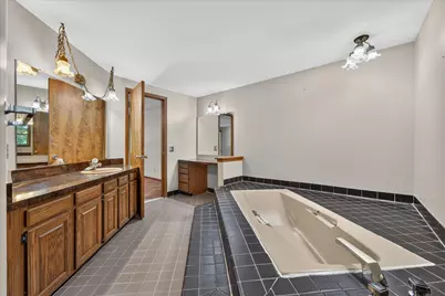 8441 Sarah Lane, Grosse Ile, MI 48138 - Photo 39
