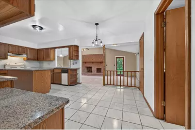 8441 Sarah Lane, Grosse Ile, MI 48138 - Photo 25