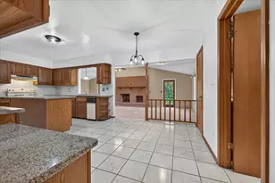 8441 Sarah Ln, Grosse Ile, MI 48138 - Photo 25