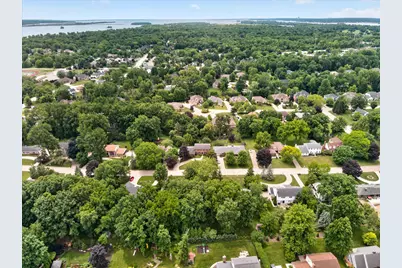 8441 Sarah Lane, Grosse Ile, MI 48138 - Photo 73
