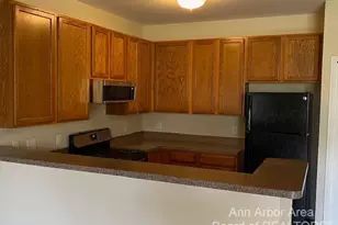 3254 Primrose Ln, Ypsilanti, MI 48197 - Photo 7