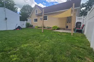 301 N Sheldon St, Charlotte, MI 48813 - Photo 47