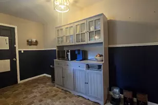 301 N Sheldon St, Charlotte, MI 48813 - Photo 15