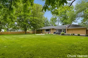413 Sherman St, Middleville, MI 49333 - Photo 9