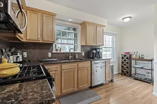 17519 Melrose St, Southfield, MI 48075 - Photo 9