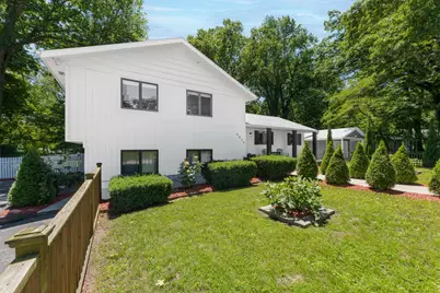 6834 Cherry Street, Coloma, MI 49038 - Photo 27