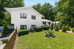 6834 Cherry St, Coloma, MI 49038 - Photo 27