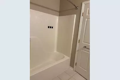 2692 S Knightsbridge Circle, Ann Arbor, MI 48105 - Photo 17