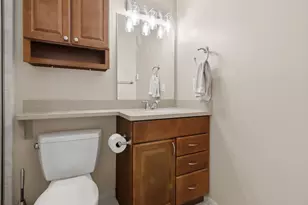 1050 Wall St, Ann Arbor, MI 48105 - Photo 21