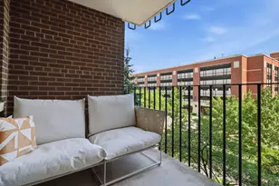 1050 Wall St, Ann Arbor, MI 48105 - Photo 23