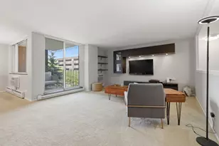 1050 Wall St, Ann Arbor, MI 48105 - Photo 3