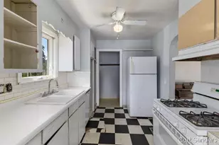 563 Ferris St NW, Grand Rapids, MI 49544 - Photo 7