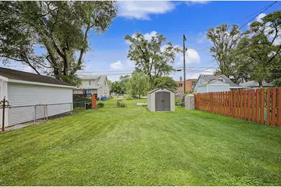 26154 Pennie Street, Dearborn Heights, MI 48125 - Photo 21