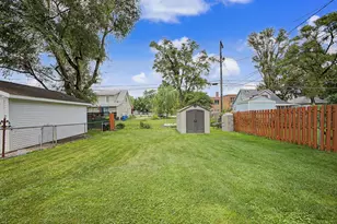 26154 Pennie St, Dearborn Heights, MI 48125 - Photo 21