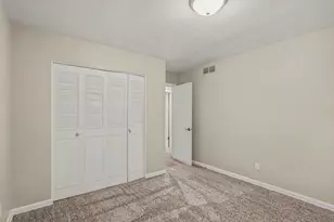 6083 Woodlea Dr, Kalamazoo, MI 49048 - Photo 15