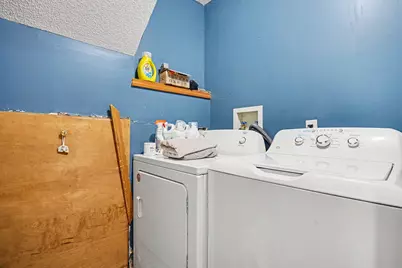 102 Eugene Avenue, Norton Shores, MI 49441 - Photo 21