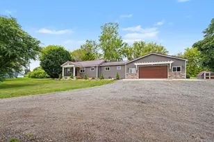 6129 Old State Rd, North Branch, MI 48461 - Photo 3