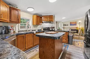 4448 E River Rd, Buchanan, MI 49107 - Photo 11