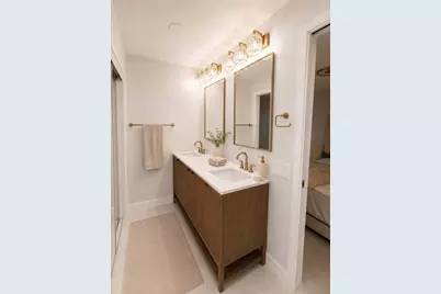 68570 Morton Drive #204, Edwardsburg, MI 49112 - Photo 9