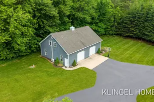 8892 Garfield St, Coopersville, MI 49404 - Photo 77