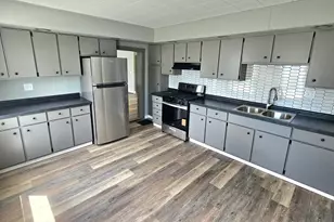207 S Company St, White Pigeon, MI 49099 - Photo 9