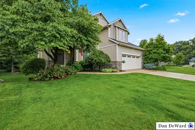 5713 Kenstyn Drive SW, Wyoming, MI 49418 - Photo 3