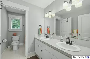 5713 Kenstyn Dr SW, Wyoming, MI 49418 - Photo 45