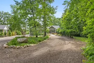10999 Old Oak Dr, Greenville, MI 48838 - Photo 1