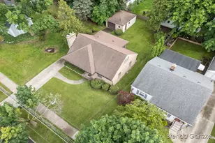 1012 Northlawn St NE, Grand Rapids, MI 49505 - Photo 33