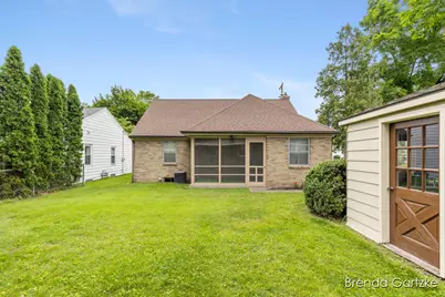 1012 Northlawn Street NE, Grand Rapids, MI 49505 - Photo 29