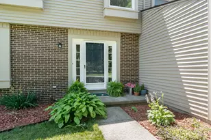 6969 Heatheridge Dr, Saline, MI 48176 - Photo 3