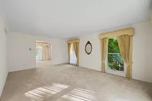 5054 Kings Gate Way, Bloomfield Hills, MI 48302 - Photo 13