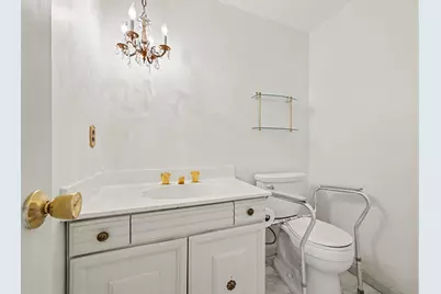 5054 Kings Gate Way, Bloomfield Hills, MI 48302 - Photo 17
