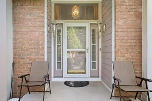 6568 Crabapple Dr, Troy, MI 48098 - Photo 3