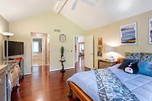 6568 Crabapple Dr, Troy, MI 48098 - Photo 25
