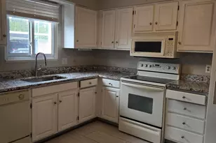1512 Normandy Ct, Royal Oak, MI 48073 - Photo 15
