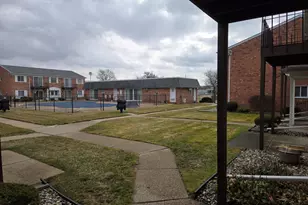 1512 Normandy Ct, Royal Oak, MI 48073 - Photo 5
