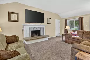 1043 Mckimmy Dr, Beaverton, MI 48612 - Photo 7