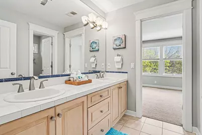 1670 Flowers Crossing Drive NE, Grand Rapids, MI 49525 - Photo 37