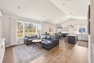 9318 Shoreway Dr, West Olive, MI 49460 - Photo 5