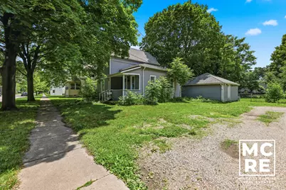 430 E Bond Street, Hastings, MI 49058 - Photo 3