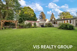 303 E Savidge St, Spring Lake, MI 49456 - Photo 81
