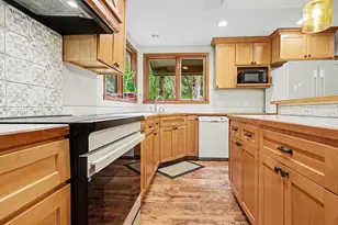11355 108th Street SE, Alto, MI 49302 - Photo 9